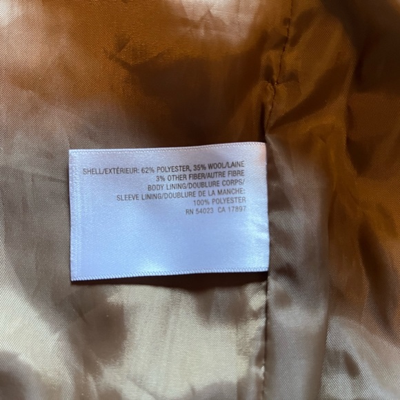 Vintage/retro Old Navy golden camel poly/wool blazer. - Picture 9 of 9